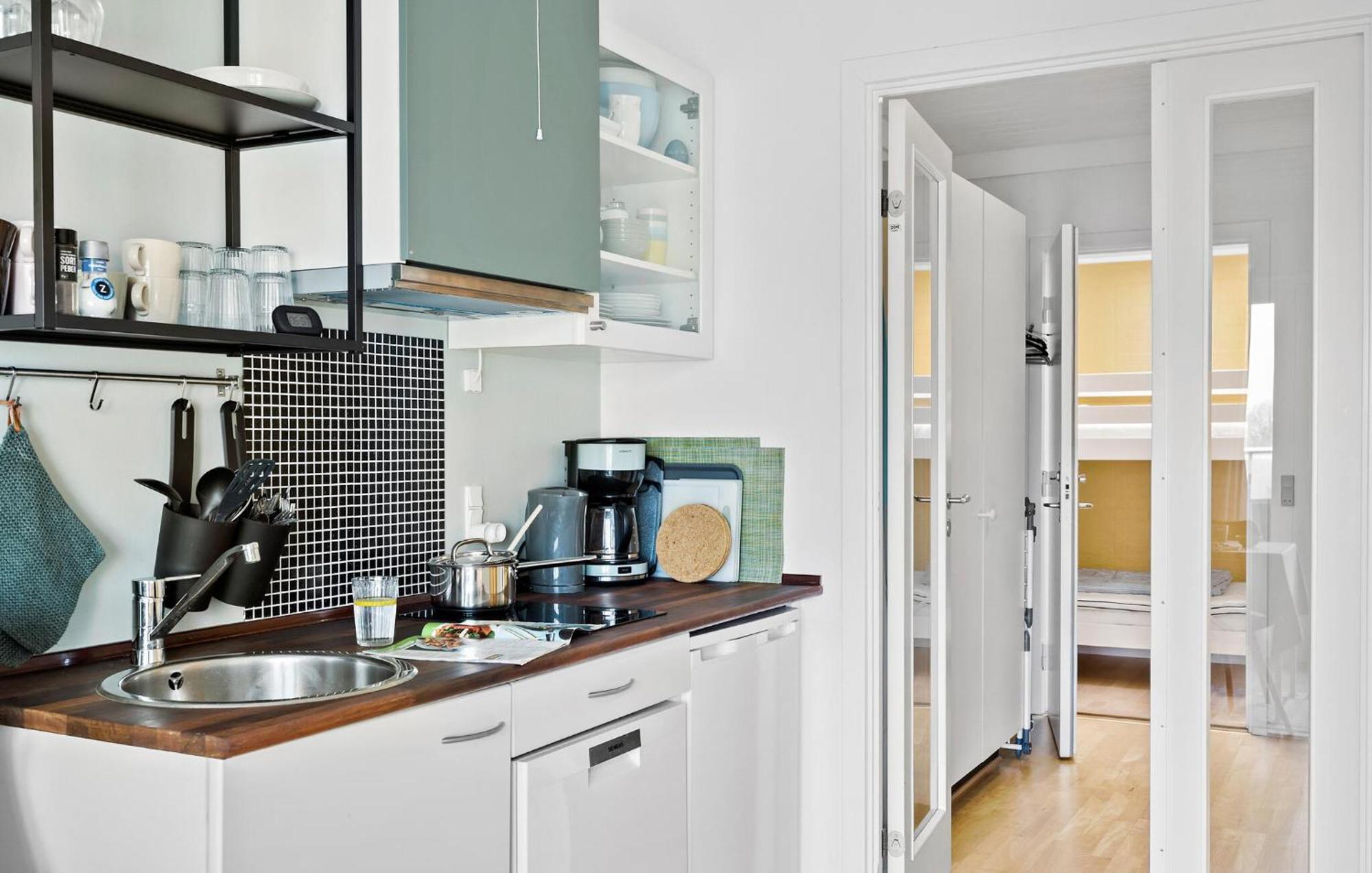 Dams Pa Bakken Apartment Akirkeby Exterior photo